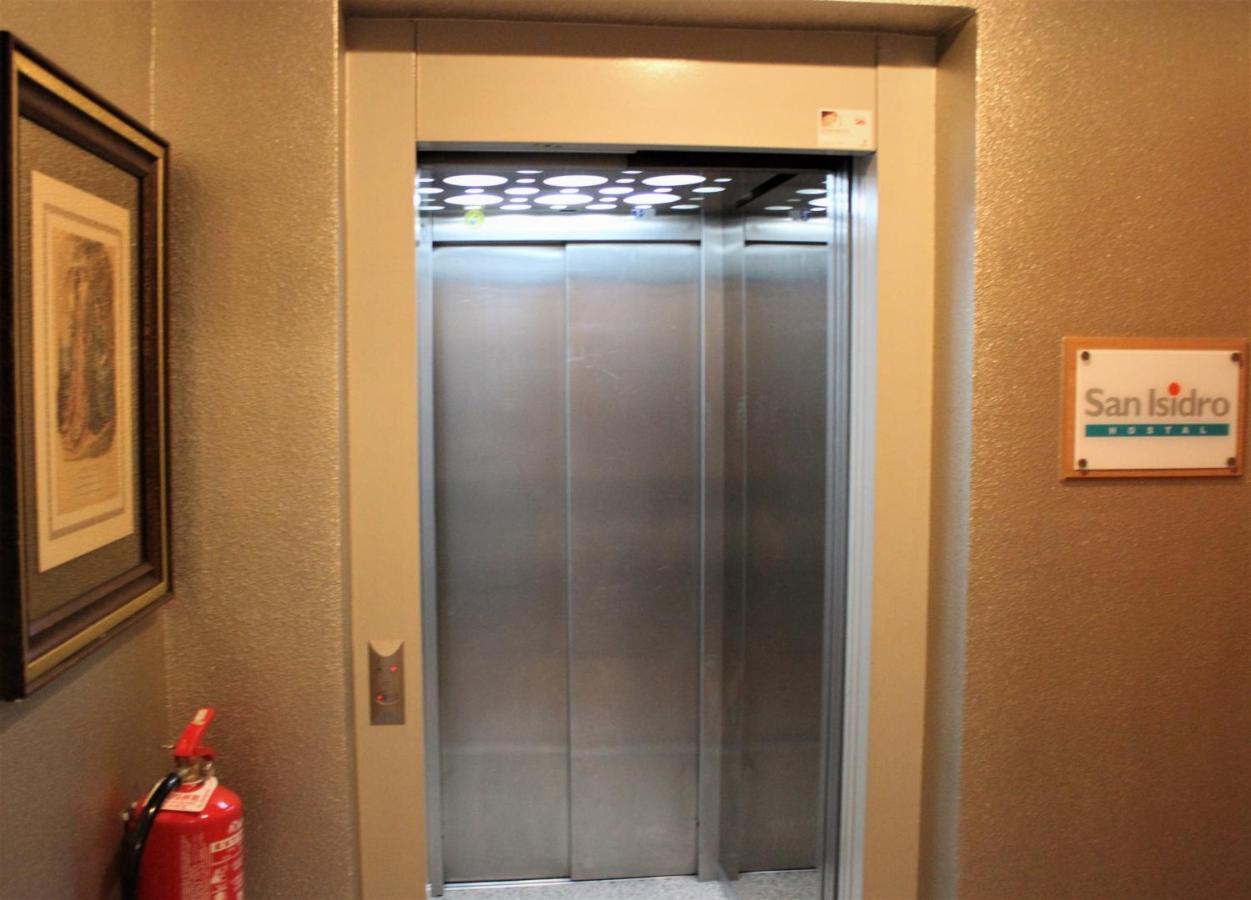 Hostal San Isidro Autol Exteriör bild